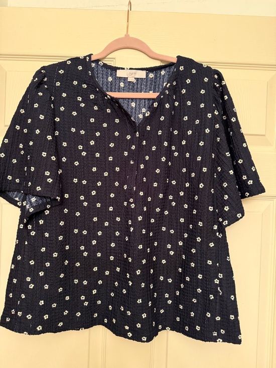 LOFT Black Short-Sleeve Floral Peasant Blouse - Picture 5 of 7